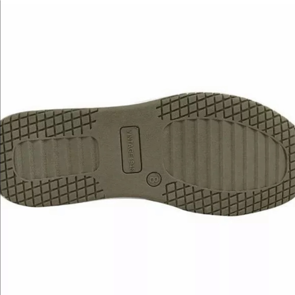 NIB WEATHERPROOF | CHLOE Sneaker Boots - Picture 3 of 3